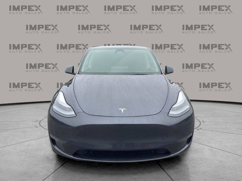 2024 Tesla Model Y Long Range