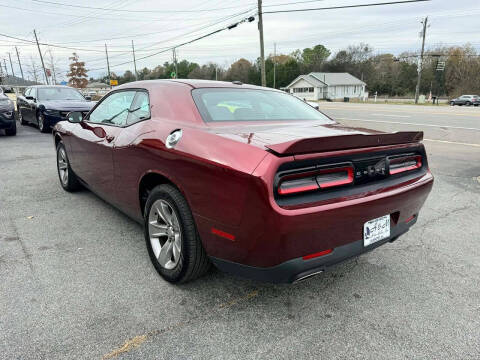 2020 Dodge Challenger SXT