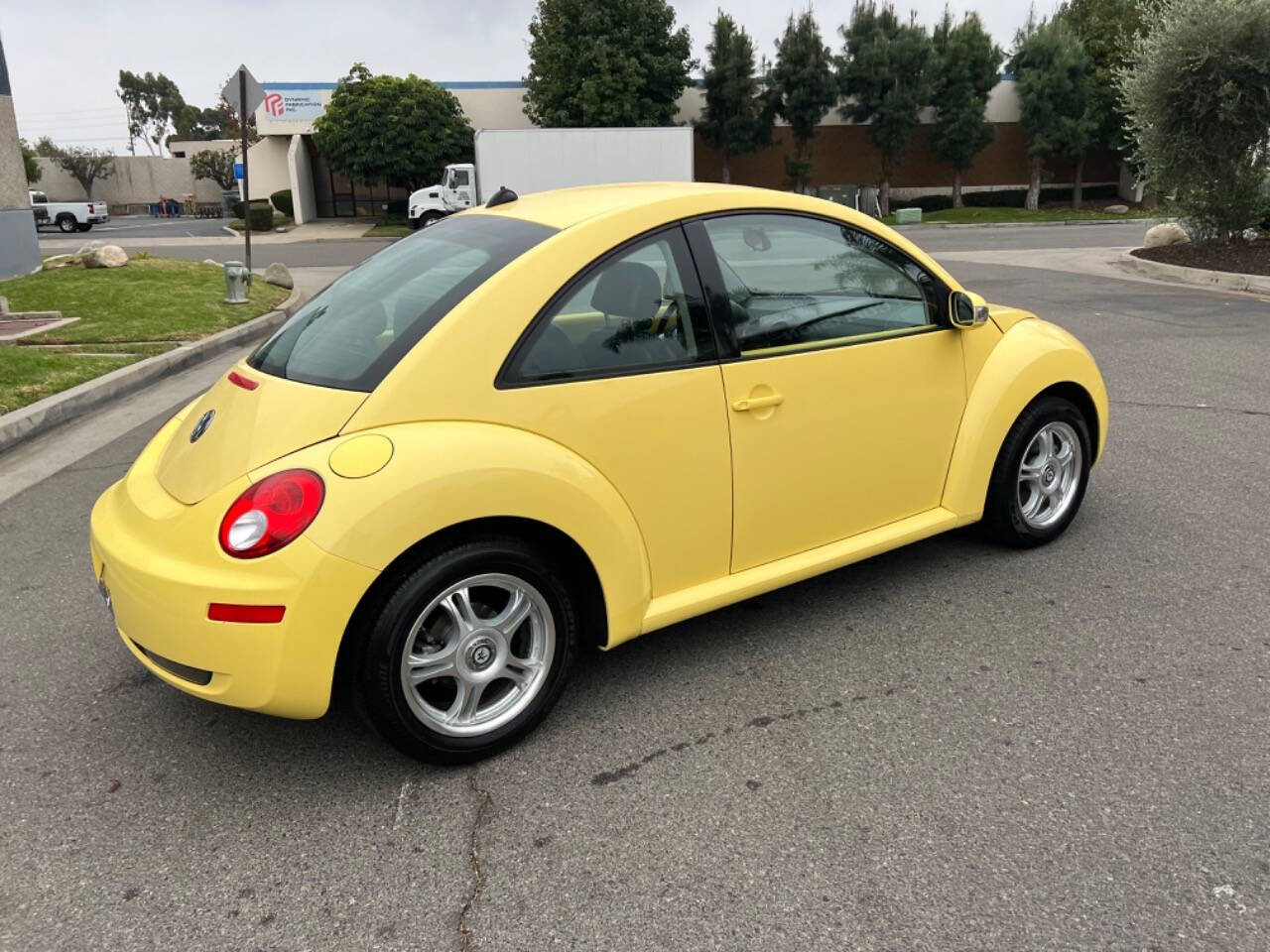 2008 Volkswagen New Beetle for sale at ZRV AUTO INC in Brea, CA