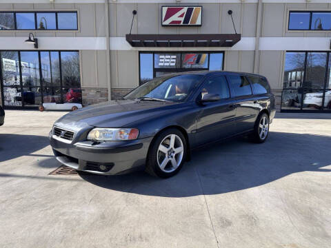 2004 Volvo V70 R