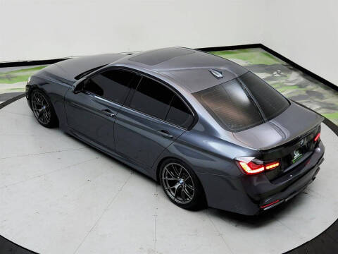 2018 BMW 3 Series 330i