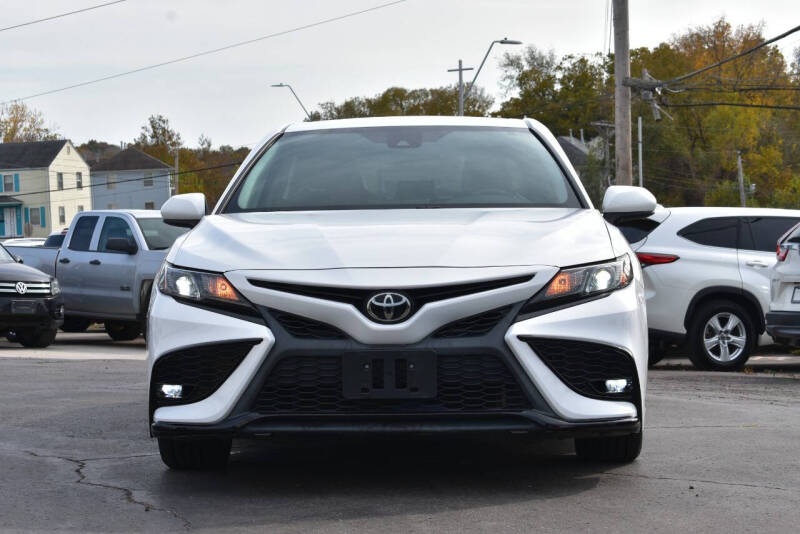 2021 Toyota Camry SE