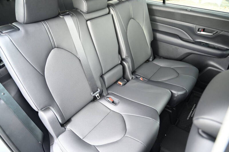 2025 Toyota Grand Highlander Hybrid