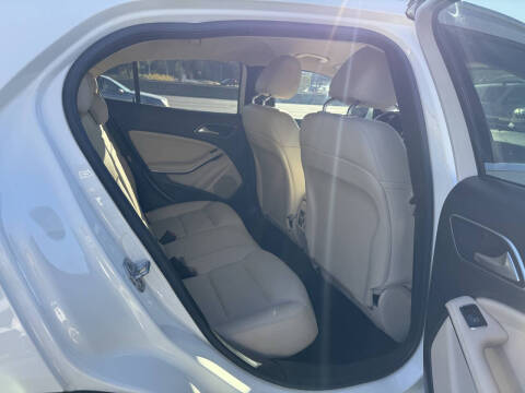 2015 Mercedes-Benz GLA GLA 250