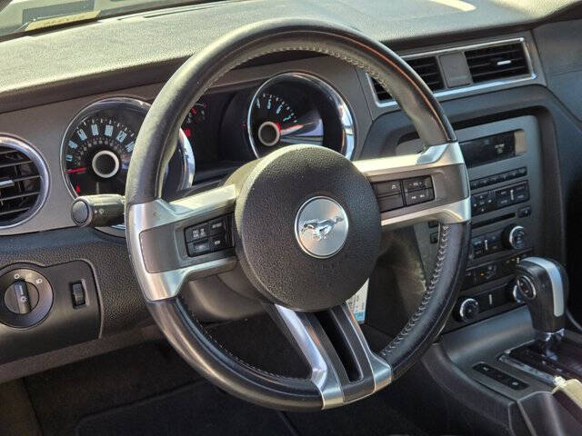 2014 Ford Mustang V6