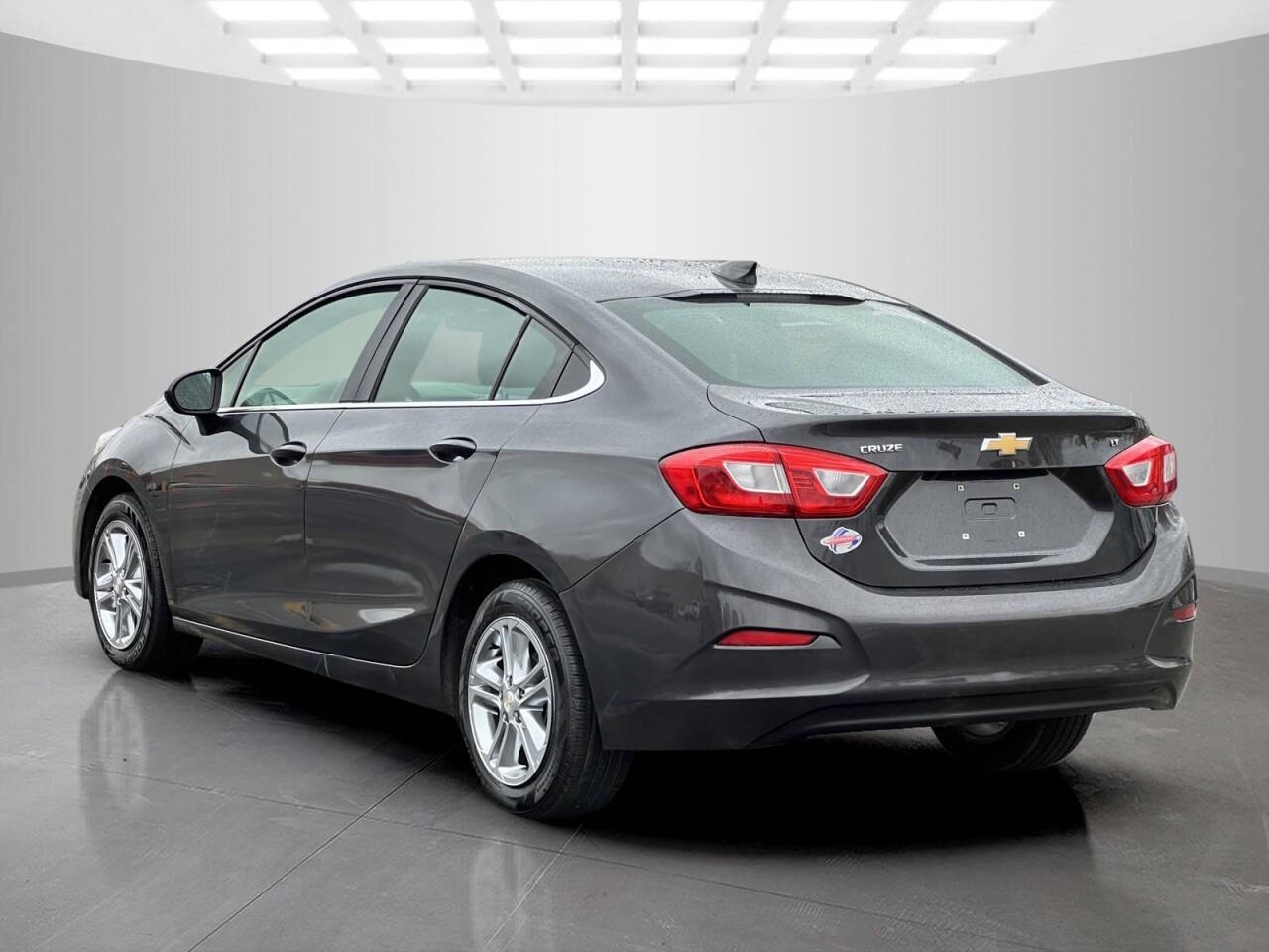 2017 Chevrolet Cruze for sale at Used Cars Toledo in Oregon, OH