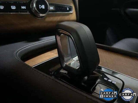 2025 Volvo XC90 B6 Plus Bright Theme 7P