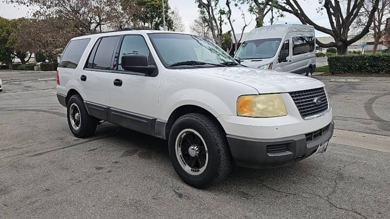 2004 Ford Expedition XLS