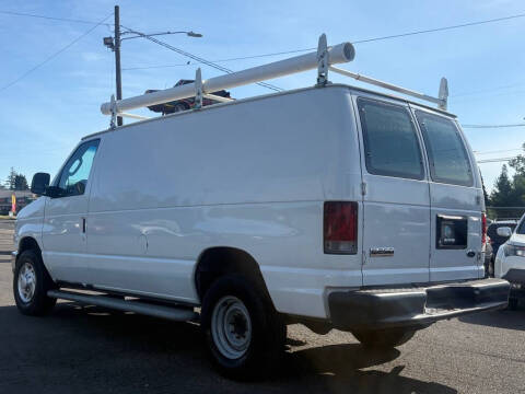 2013 Ford E-Series E-250