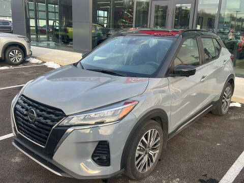 2021 Nissan Kicks for sale at Auto Center of Columbus in Columbus OH