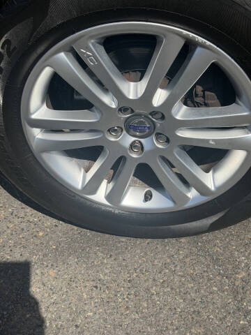 2011 Volvo XC90 3.2