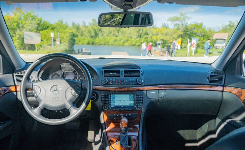 2004 Mercedes-Benz E-Class E 320