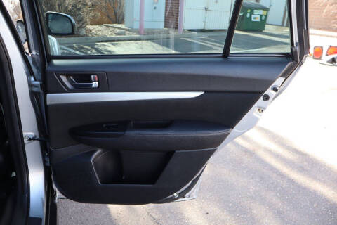 2012 Subaru Outback 2.5i