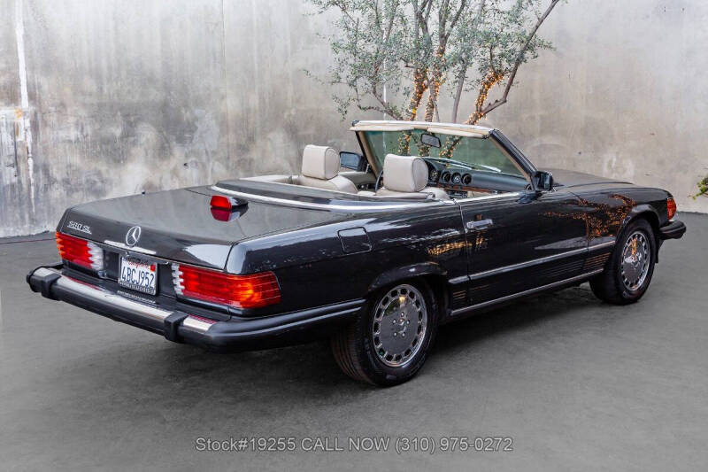 1986 Mercedes-Benz 560SL