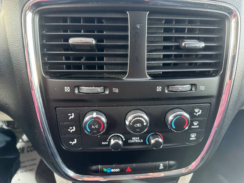 2019 Dodge Grand Caravan SE