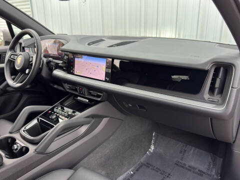 2024 Porsche Cayenne