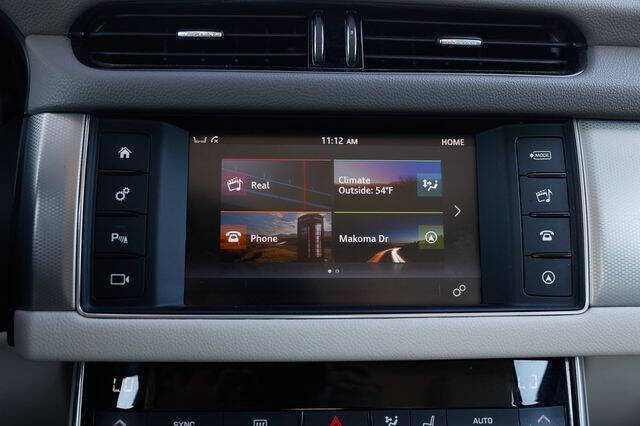 2017 Jaguar XF 35t Prestige