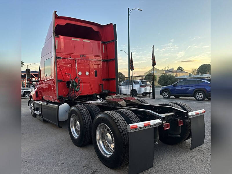 2018 International LT625