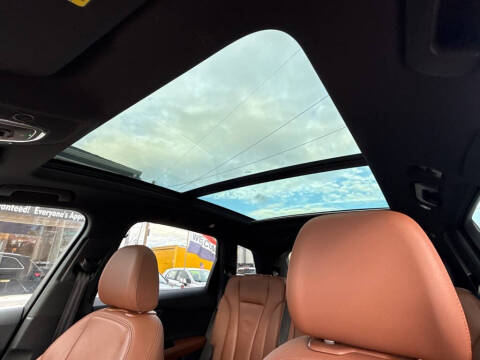 2022 Audi Q7 quattro Premium Plus 55 TFSI