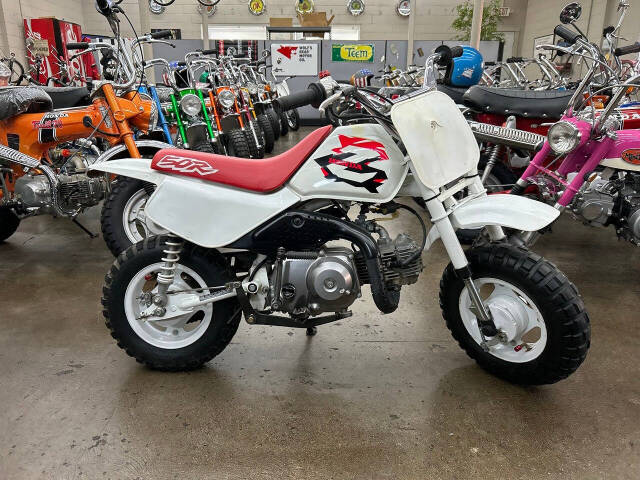 Honda Z50 Image