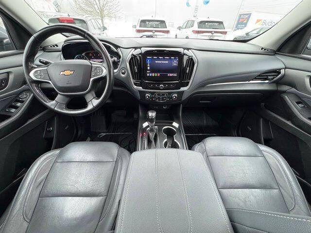 2021 Chevrolet Traverse LT Leather