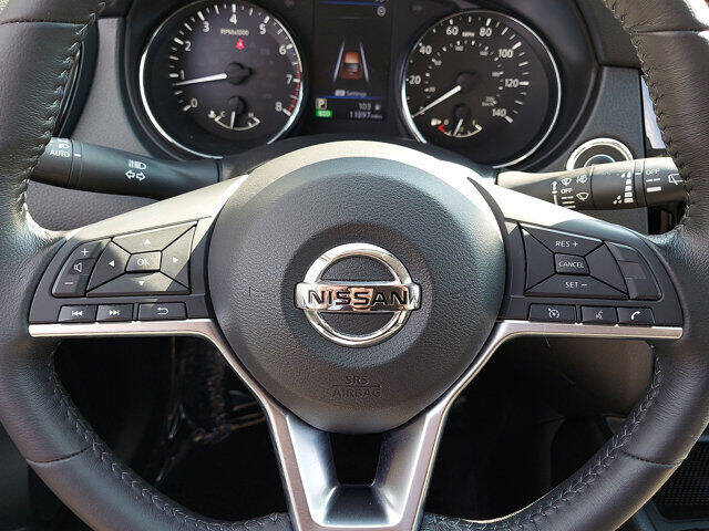 2020 Nissan Rogue SV