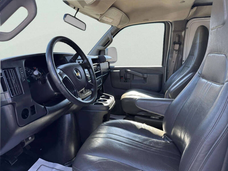 2016 Chevrolet Express 2500