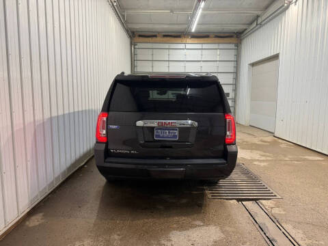2016 GMC Yukon XL SLE