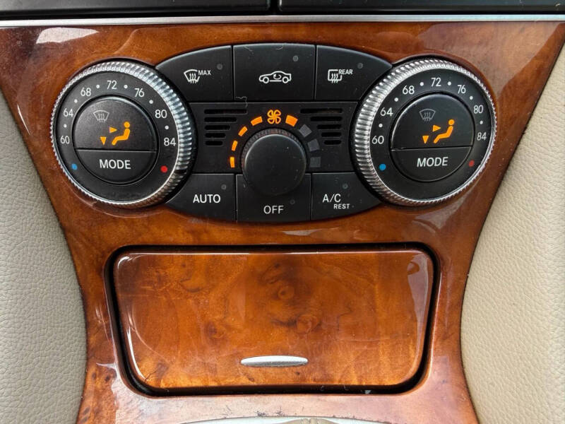 2009 Mercedes-Benz SL-Class SL 550