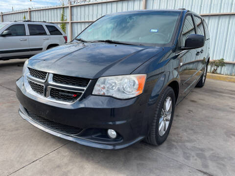 2014 Dodge Grand Caravan for sale at Auto Selection Inc. in Houston TX