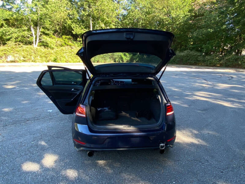 2018 Volkswagen Golf GTI S