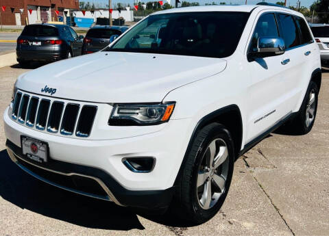 2015 Jeep Grand Cherokee for sale at MIDWEST MOTORSPORTS in Rock Island IL
