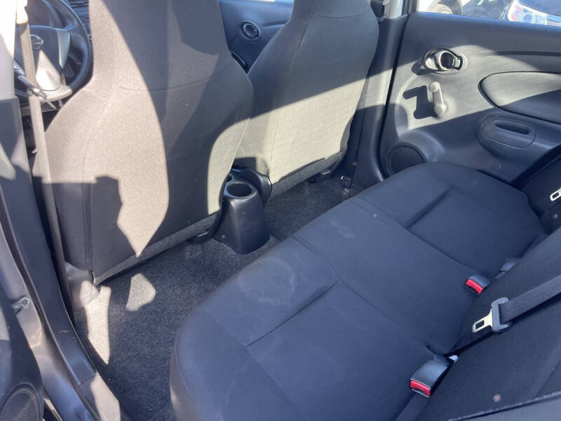 2016 Nissan Versa 1.6 S