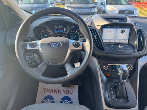 2016 Ford Escape SE