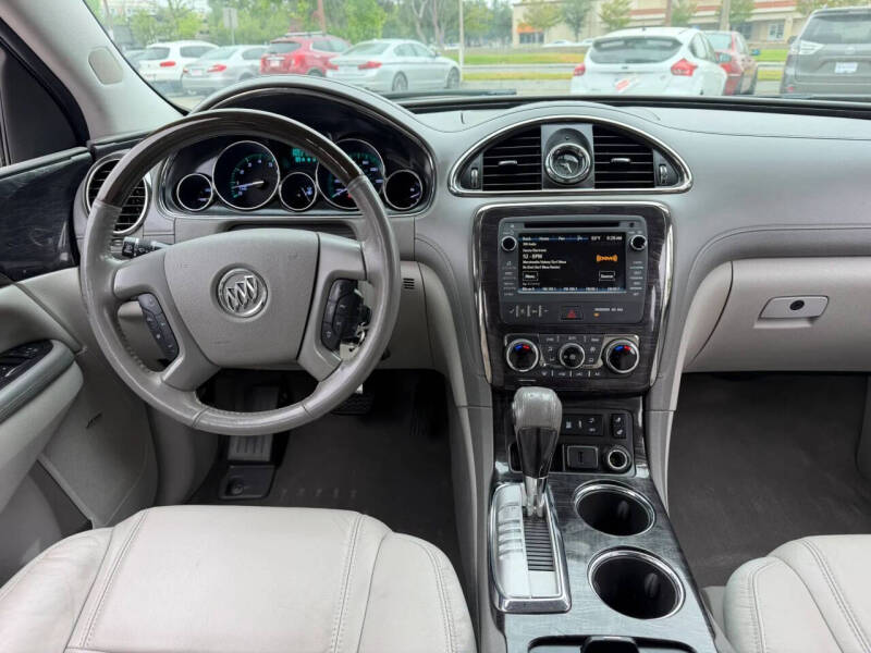 2017 Buick Enclave Leather
