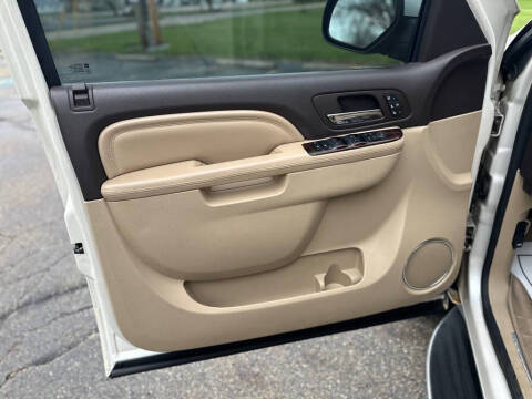 2011 GMC Yukon Denali