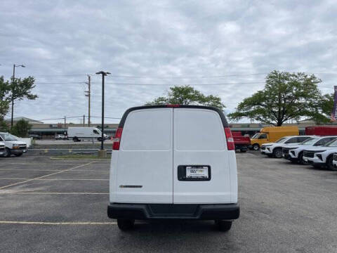 2026 Chevrolet Express 2500