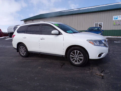 2015 Nissan Pathfinder for sale at G & K Supreme in Canton SD