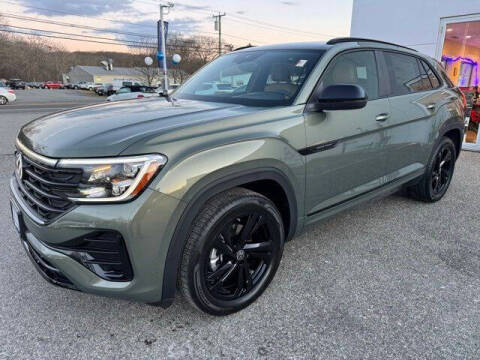 2026 Volkswagen Atlas Cross Sport SEL R-Line Black 4Motion