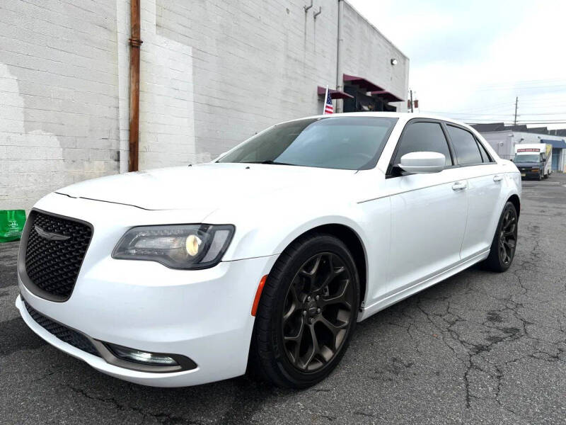 2019 Chrysler 300 S