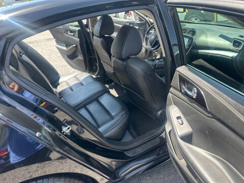 2018 Nissan Maxima 3.5 SV