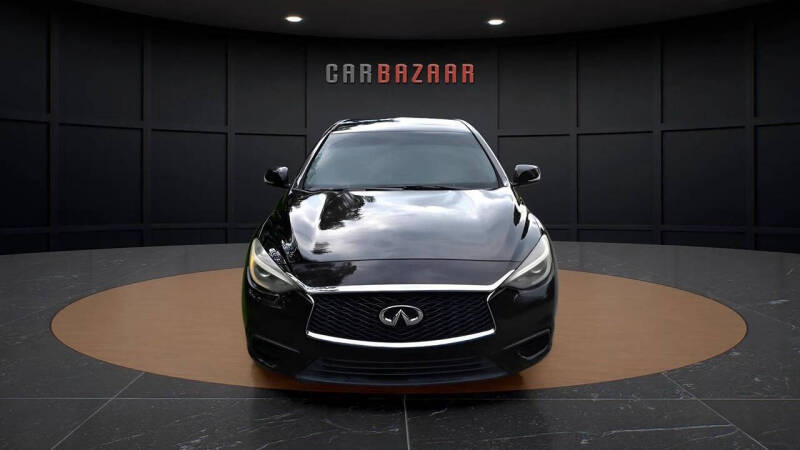 2017 Infiniti QX30 Luxury