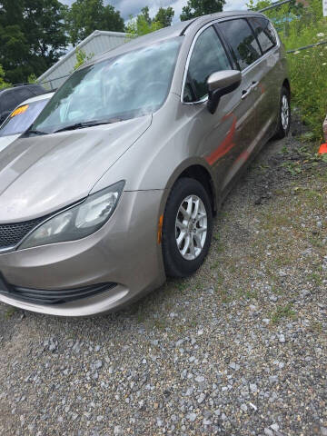 2017 Chrysler Pacifica LX