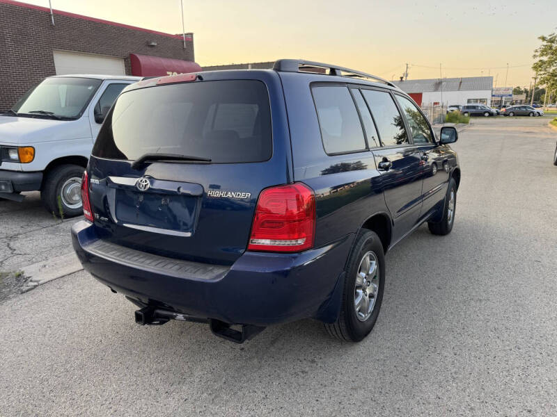 2005 Toyota Highlander Base photo 6