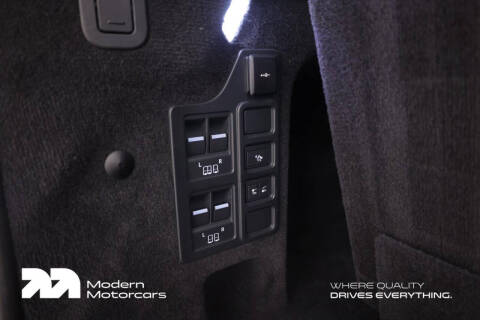 2025 Land Rover Discovery P360 Dynamic SE