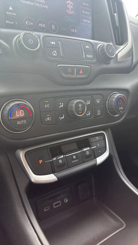 2022 GMC Terrain SLT