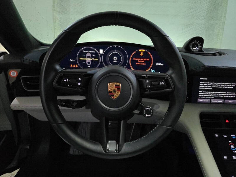 2020 Porsche Taycan Turbo