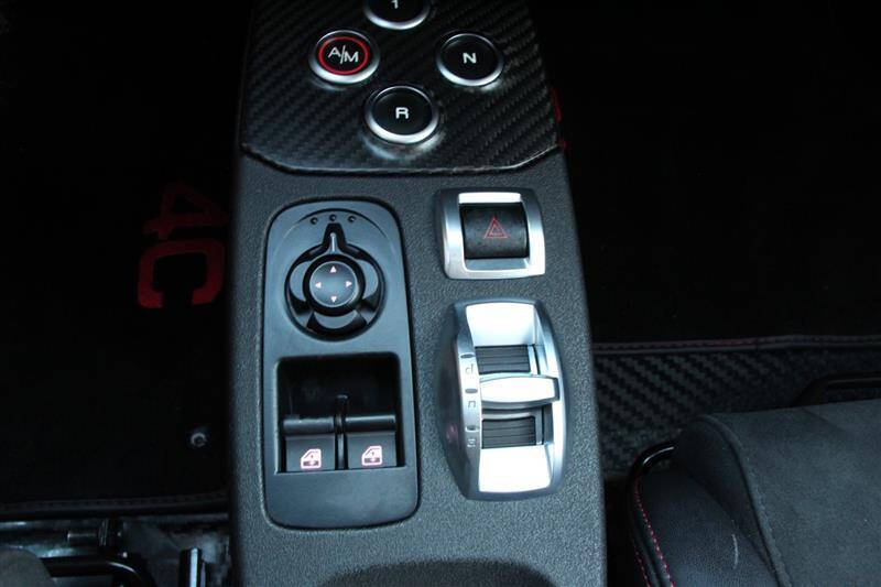 2015 Alfa Romeo 4C Launch Edition