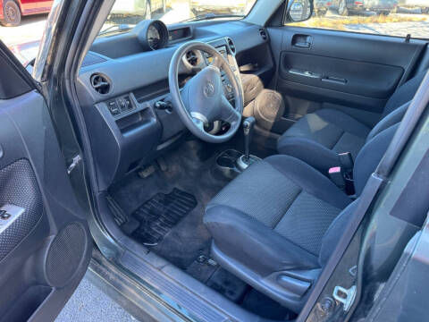 2005 Scion xB