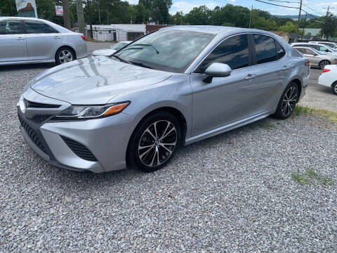 2018 Toyota Camry for sale at MOUNTAIN CITY MOTORS INC in Dalton GA